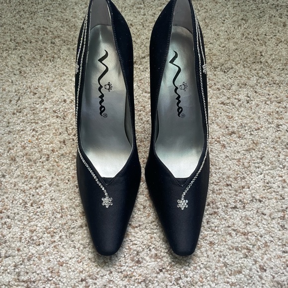 New! Nina pumps, size 8 - Picture 8 of 8
